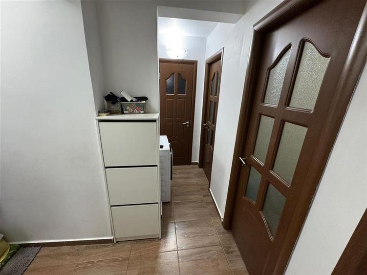 Apartament 2 camere, parter, 46mp , zona Sud - Scoala 1 - - 15
