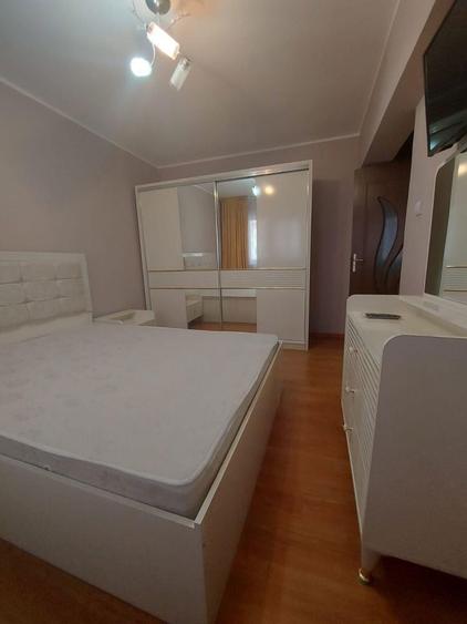 Inchiriez apartament - 2