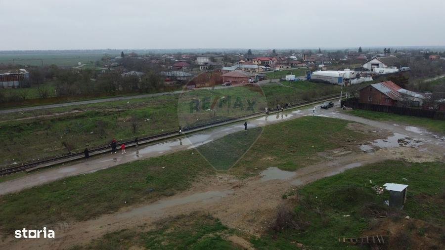 Proprietate generoasa in sat Fundeni, comuna Fundeni, judet Calarasi - 7