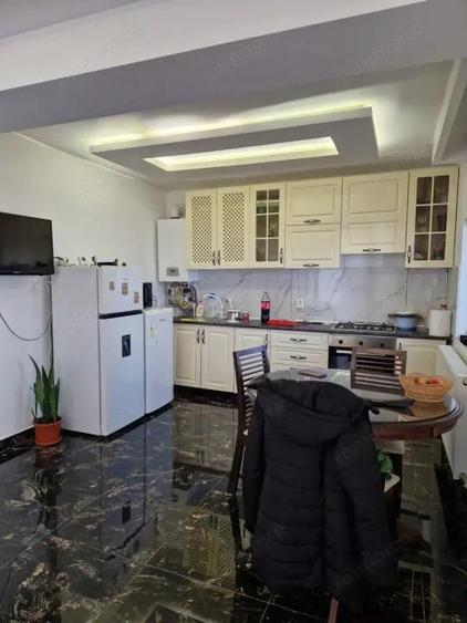 Casa de vanzare P+M, 184 mp Castranova, Dolj - 12