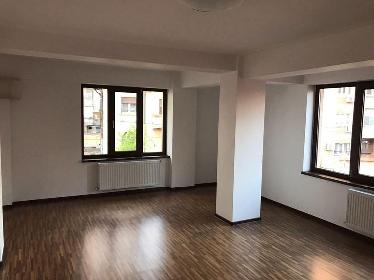 URGENT!, FARA MENTENANTA ,UTILITATI CONTORIZATE,  CURTE RELAXARE - 3