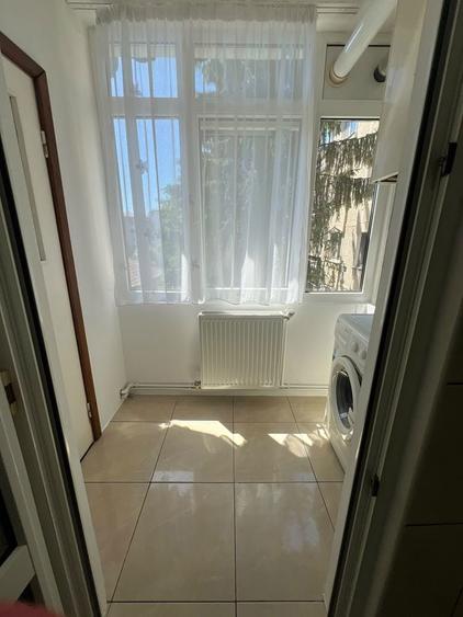 Apartament 2 dormitoare- spatios, zona centrala, etaj intermediar, cu parcare - 2