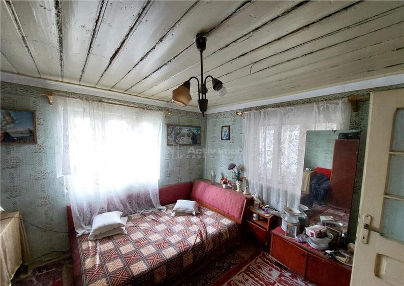 Casa 70 mp, teren 1415 mp , Zarnesti sat Fundeni - 1