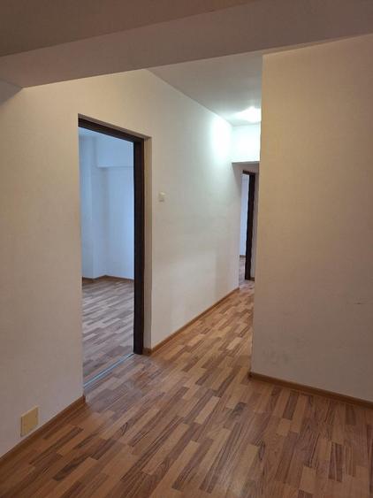 Mosilor(Obor), apartament 4 camere, decomandat, nemobilat - 20