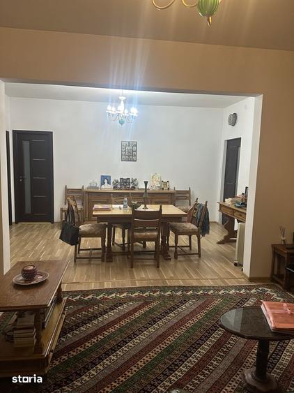 Campina - ultracentral - casa + Spa?iu comercial - 215000 Euro - 17