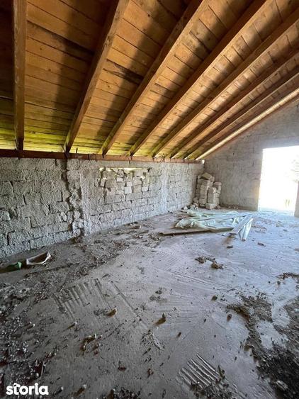 De vanzare Vila la rosu la 5 minute de Roman,cu teren de 250mp,45.000e - 5