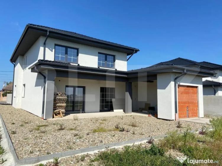 Casa de 4 camere, 300 mp, teren 850 mp, in Cihei - 1