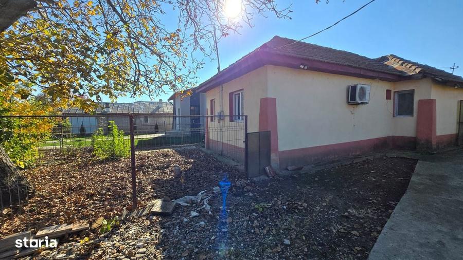 Casa batraneasca renovata, centrala termica, toate utilitatile - 15