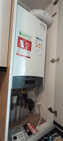 Birou sau apartament  de inchiriat, Central, etaj 1, utilat si mobilat, Sfantu G - 8