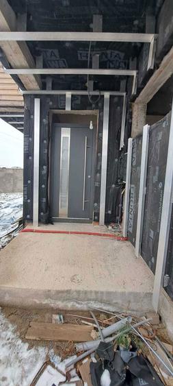 Ansamblu imobiliar 12 case Tg. Jiu - 1