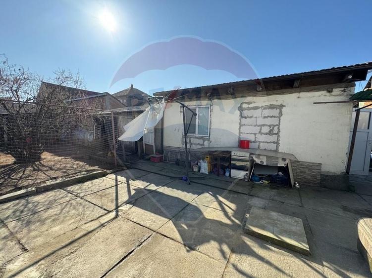 Oportunitate- 381 mp teren/ casa -str. Padurii(acces rapid la A1) - 18