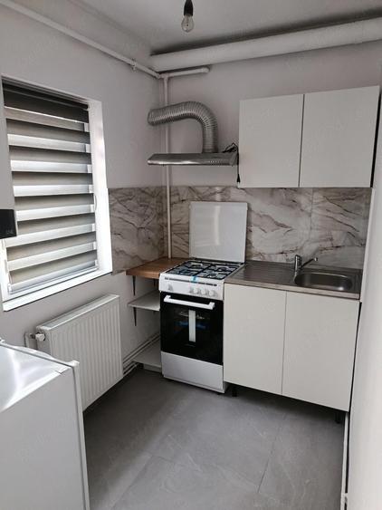 Ofer pentru inchiriere garsoniera - 3