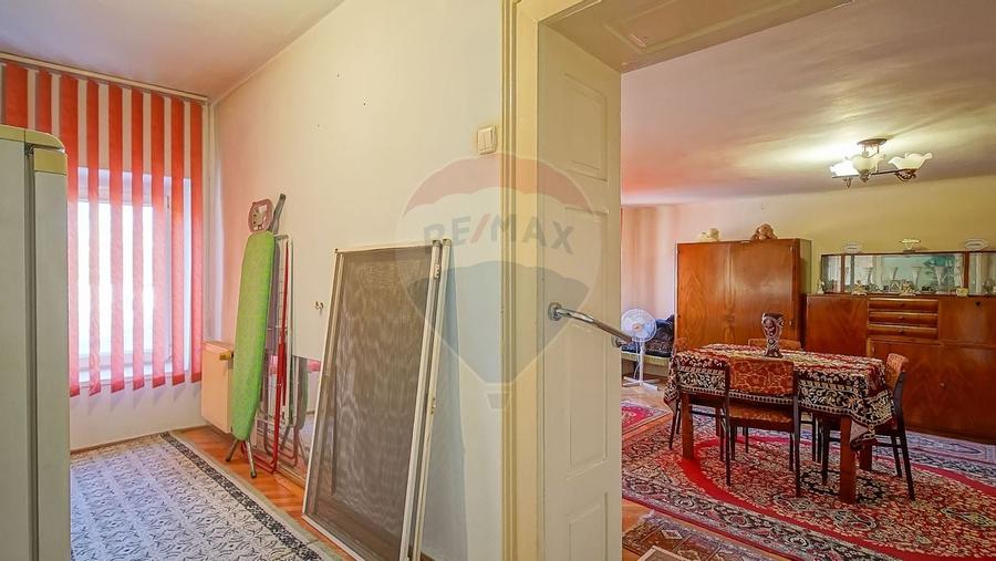 0% Comision | Casa cu potential enorm | Centrul Civic | Zona Sanitas - 12