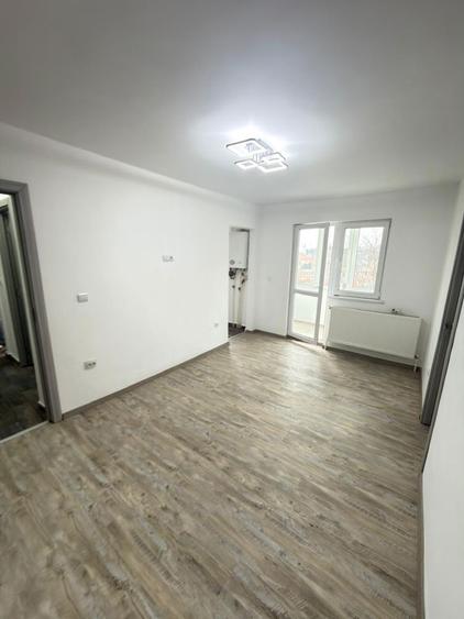 Apartament de vanzare cu 3 camere - 3