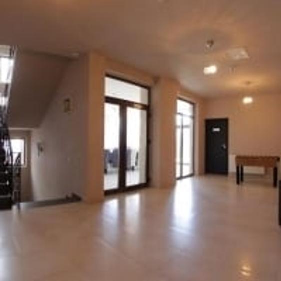 Sinaia-Central,Pensiune de vanzare-18 camere - 2