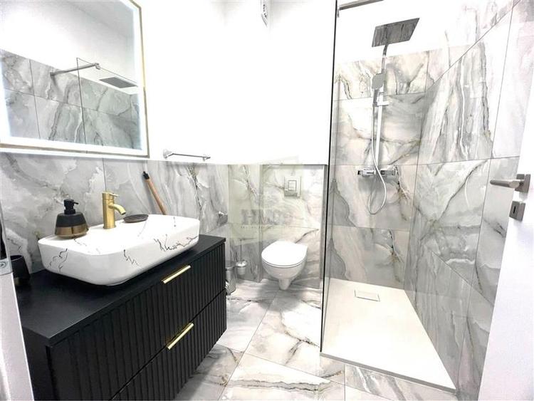 Dezvoltator vand studio 40 mp utili cu parcare boxa zona Brana - 4