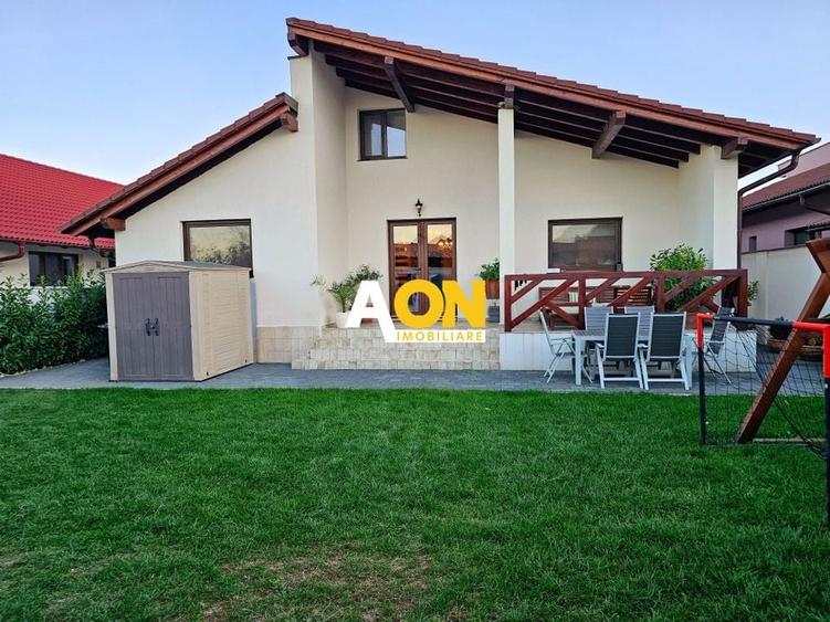 Casa noua, 6 camere, P+M, toate utilitatile, 608 mp teren, Micesti - 2