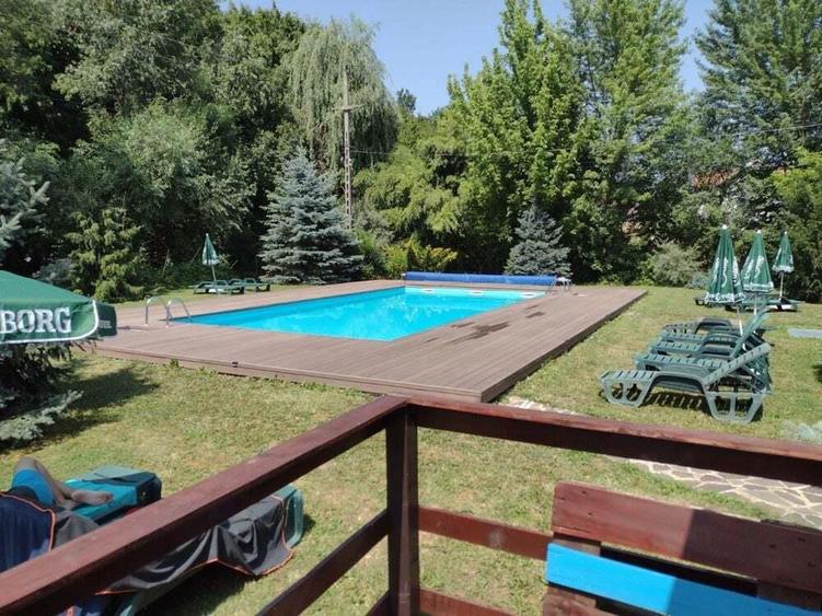 Pensiune, teren 4.460 mp, Hidi?elul de Jos, Bihor. 685.000 Euro (neg). - 12