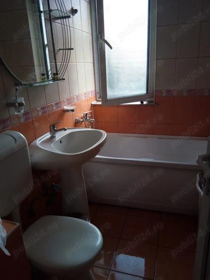 Inchiriez apartament 3 camere , zona Nord - 7