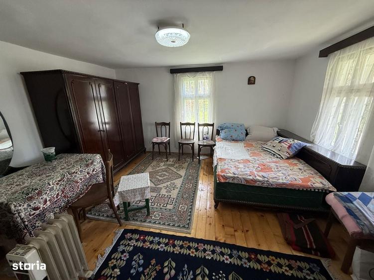 Casa parter+mansarda 100mp + beci, cu teren intravilan 1400 mp - 1