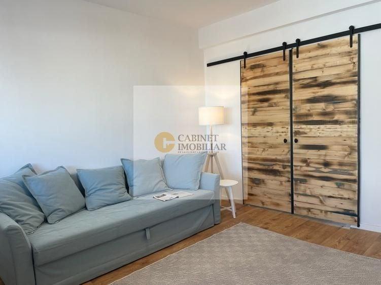 Apartament cu 2 camere nedecomandat, mobilat în Cișmigiu