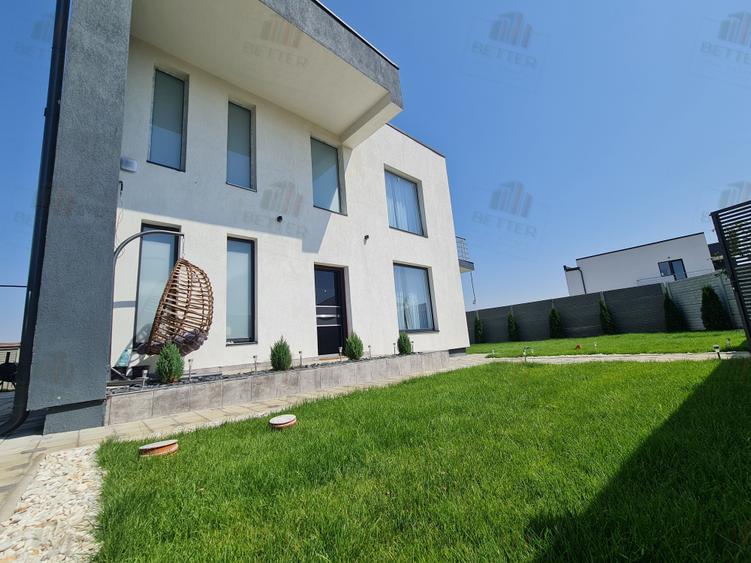 Casă individuală cu 4 camere cu Teren 400 Mp în Berceni