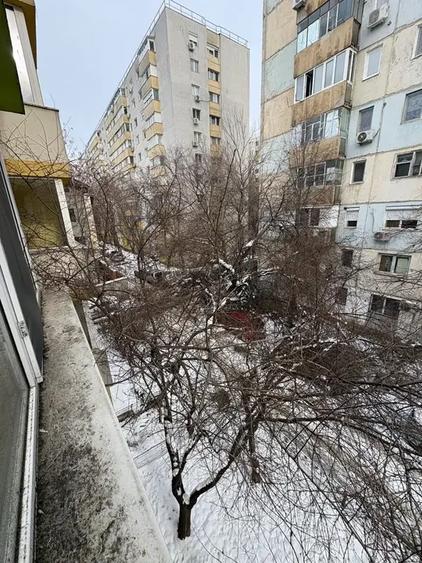 Garsoniera Mare 40 mp De Vanzare Lacul Tei Strada Gheorghe Titeica - 14