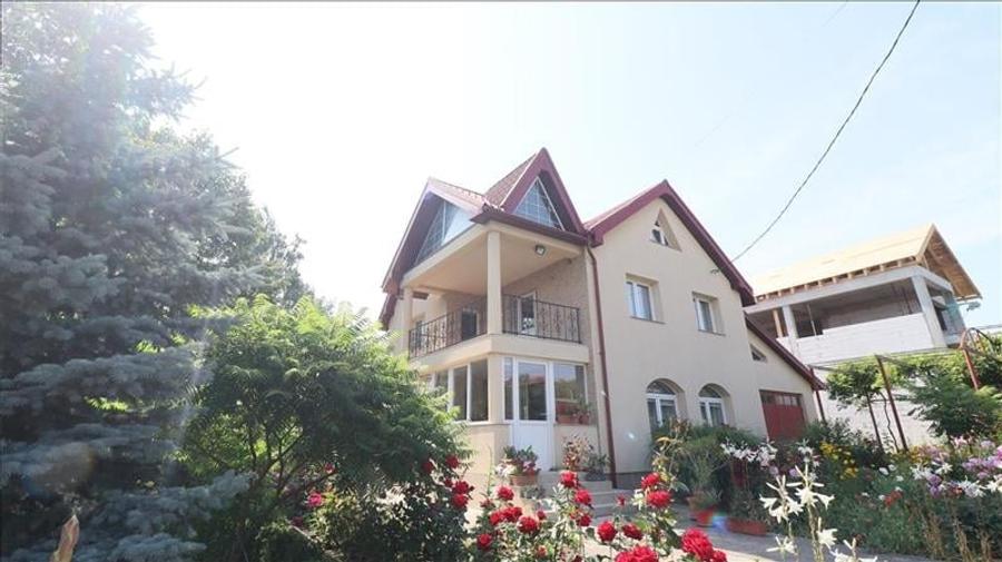 Casa deosebita in V.Lupului - 1