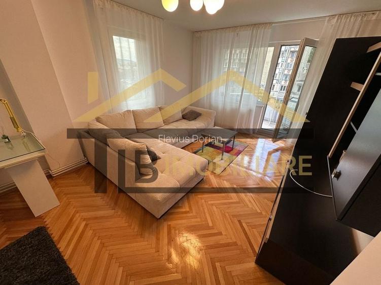 Apartament de 2 camere, 64mp, decomandat, Zona Poli 2 Apartament de 2 camere, 64mp, decomandat, Zona Poli 2