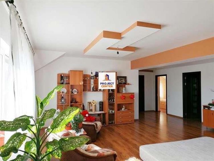 Vila 8 camere, Bradu - 1