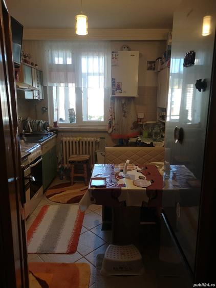 Proprietar, vand ap. 3 camere, 66.5 mp, decomandat, P. Neam?, renovat, curat, insorit - 8