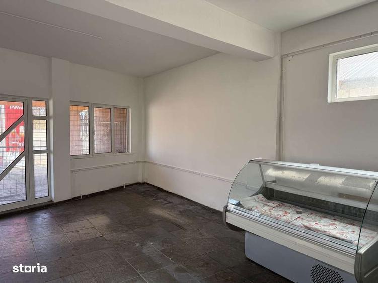 Spa?iu Comercial/Birou 58mp Vizibilitate Directa DN1 Barcane?ti - 14