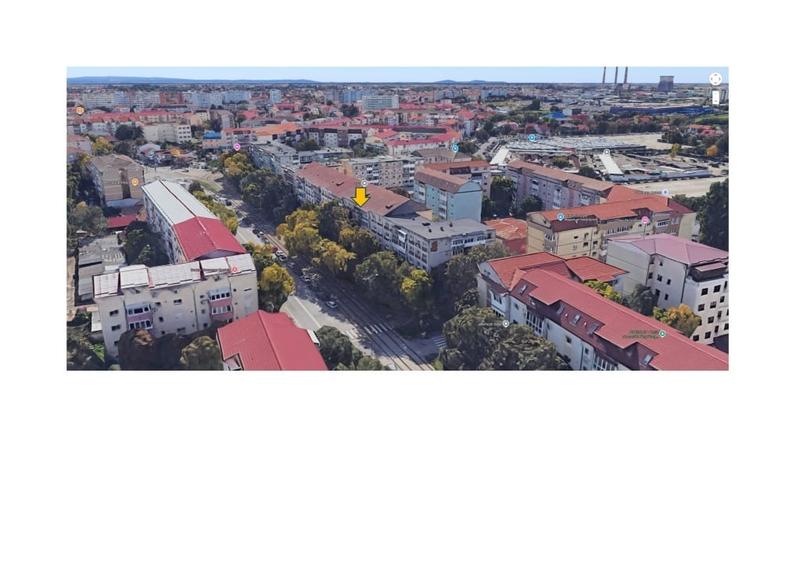 vand apartament 2 camere,  decomandat, bucatarie mare, balcon mare, acoperis - 1