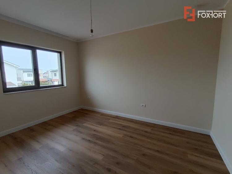 Duplex 4 camere si teren de 336 mp in Giroc - 14