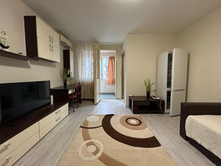 Titan Garsoniera 31 Mp Bloc Reabilitat 10 Min Metrou 1 Min Parc Titanii - 1