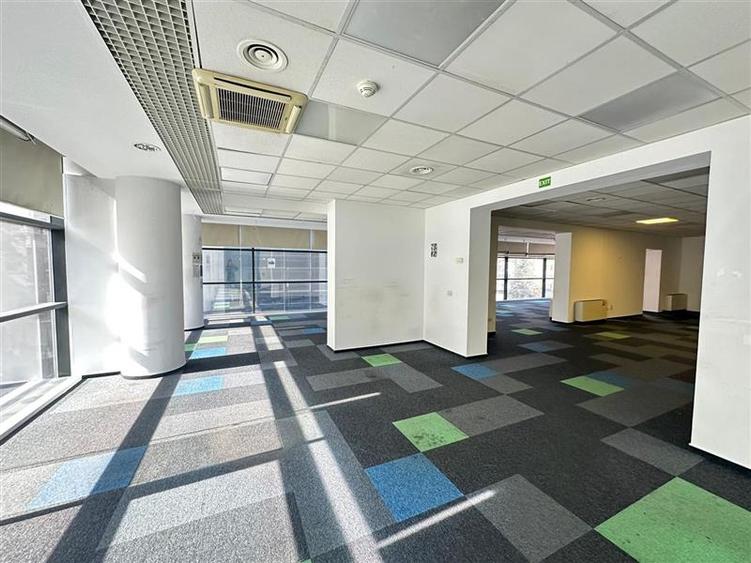 Inchiriere spatii birouri Universitate - de la 201 mp - 2