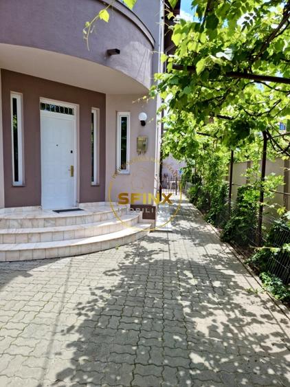 Casa 7 camere, singur curte, Regie - 8