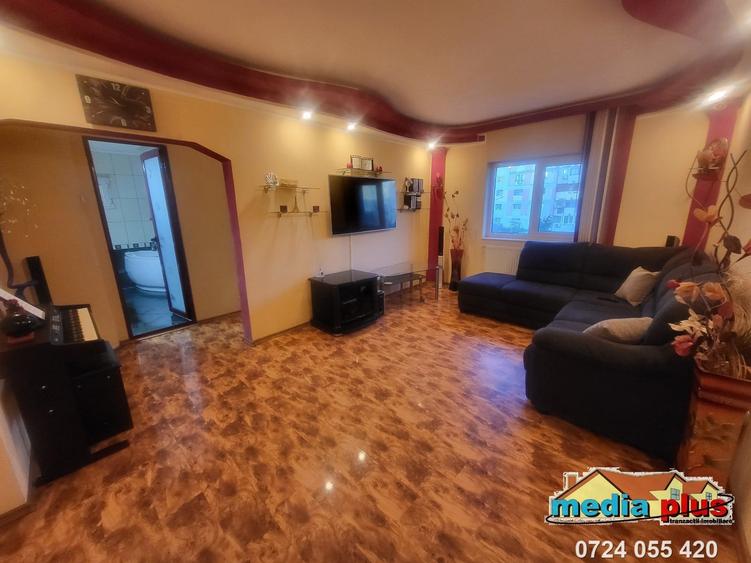 Apartament 4 camere decomandat – Dunărea / Micro 20 - 7