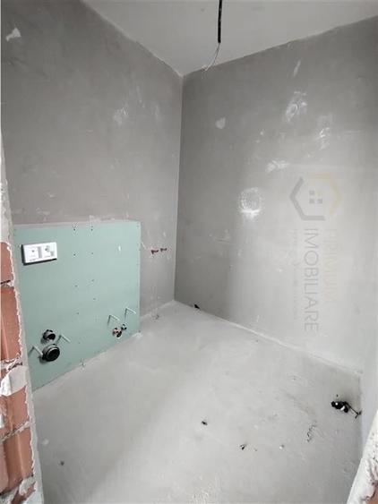 Duplex - personalizare interioara - acces auto - dormitor la parter - 6