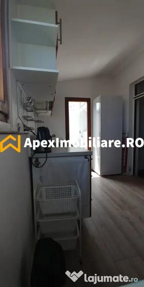 Apartament cu 2 camere semidecomandat, mobilat în Parcul Carol