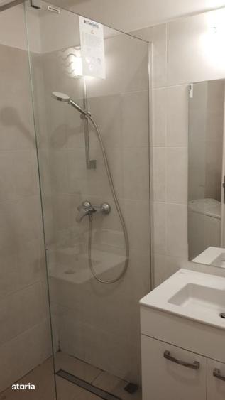 Garsonieră decomandată în Șerban Vodă