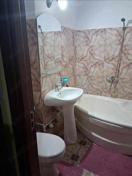 Apartament cu 2 camere nedecomandat în Central
