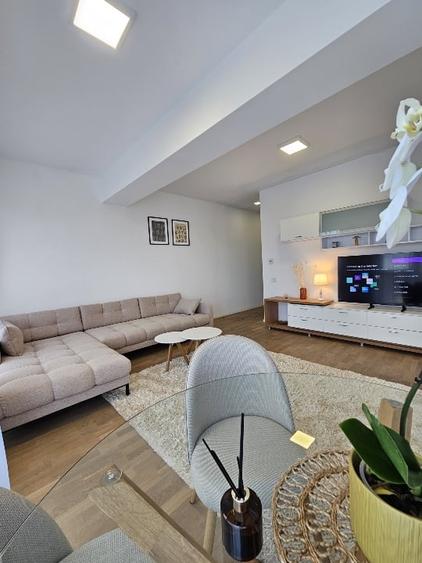 Apartament cu 2 camere decomandat, mobilat în Pipera