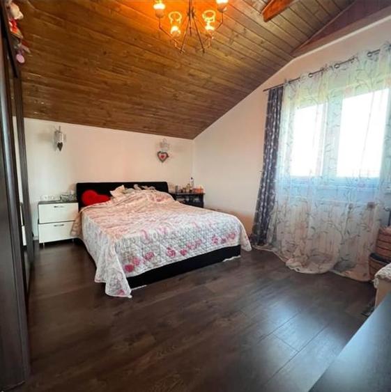 Apartament cu 2 camere decomandat, mobilat în Aeroport