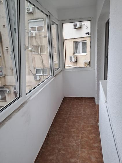 Apartament cu 2 camere decomandat, mobilat în Stadion