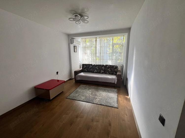 Apartament cu 2 camere decomandat în Independenței