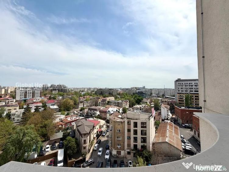 Garsonieră decomandată în Unirii