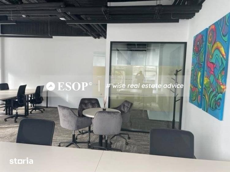 Spațiu comercial, de 400 mp, în Universitate