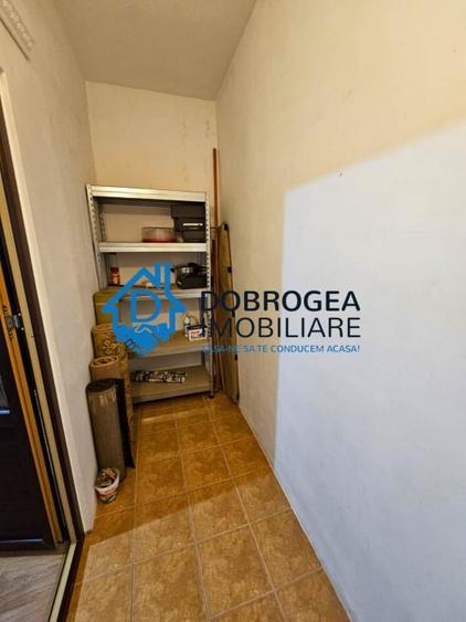 Casă individuală cu 6 camere cu Teren 231 Mp în Păcii