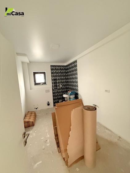 Casă individuală cu 6 camere cu Canalizare în Șendreni
